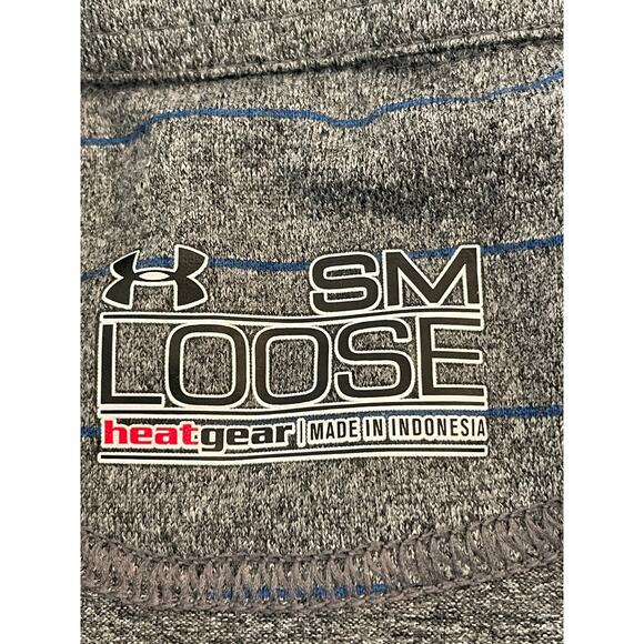 Under Armour loose fit heat gear SM Gray and Blue striped polo - Picture 3 of 8
